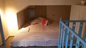 Kastraki Dream near the beach