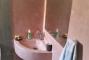 Kastraki Dream near the beach