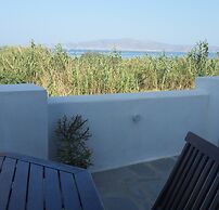 Kastraki Dream near the beach