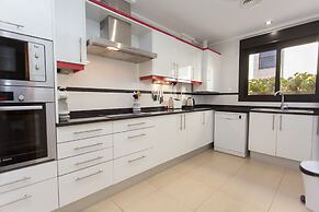 Stylish Townhouse - RESORT facilities