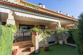 Stylish Townhouse - RESORT facilities