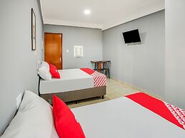 OYO Hotel Boneville, São Paulo