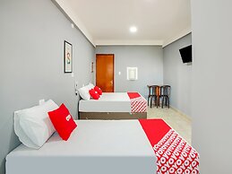 OYO Hotel Boneville, São Paulo
