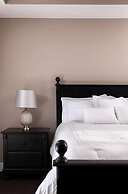 Stella's at Estancia by RedAwning