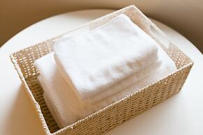 B&B MIKAWA - Kanazawa Fish Harbour