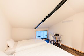 B&B MIKAWA - Kanazawa Fish Harbour