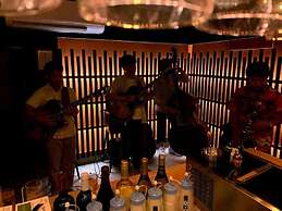 B&B MIKAWA - Kanazawa Fish Harbour