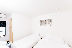 B&B MIKAWA - Kanazawa Fish Harbour