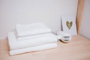 B&B MIKAWA - Kanazawa Fish Harbour