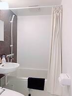 B&B MIKAWA - Kanazawa Fish Harbour