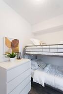 Beautiful and Cozy Steps From Mount-royal