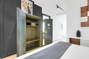 Liv MTL - Plaza