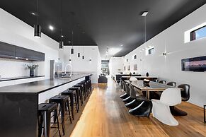 Liv MTL - Plaza