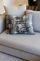 Brand New 3 Bedroom With Rooftop Patio