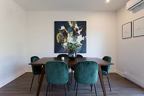 Brand New 3 Bedroom With Rooftop Patio