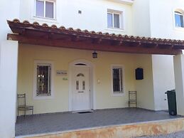Spacious 5 Bed Villa With Pool in Kefalonia
