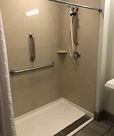 Kodiak Compass Suites