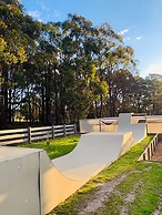 Grand Gippsland Home Sleeps Up To 28