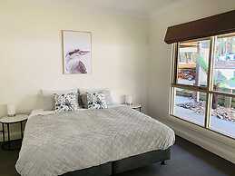 Grand Gippsland Home Sleeps Up To 28