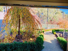 Grand Gippsland Home Sleeps Up To 28