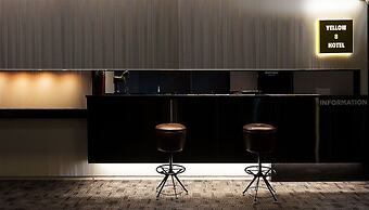 Yellow 8 Hotel