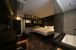 Brown Dot Hotel Beomil