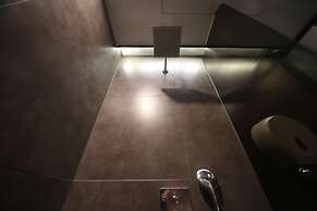 Brown Dot Hotel Beomil