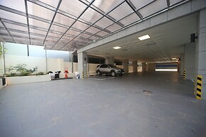 Brown Dot Hotel Beomil