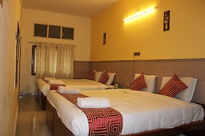 Kaveri Hotel