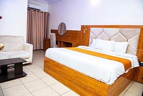 Londa Hotel
