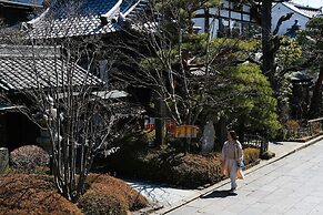 Zenkoji Temple Yakuoin
