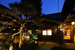 Zenkoji Temple Yakuoin