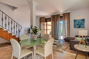 Paraiso Beach Duplex Penthouse Sea View