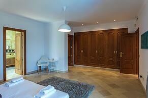 Paraiso Beach Duplex Penthouse Sea View