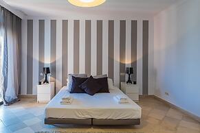 Paraiso Beach Duplex Penthouse Sea View