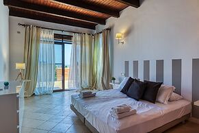 Paraiso Beach Duplex Penthouse Sea View