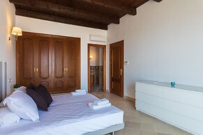 Paraiso Beach Duplex Penthouse Sea View