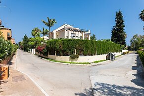 Paraiso Beach Duplex Penthouse Sea View