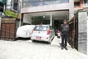 Jhamel Apartments by Casa Deyra