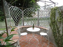 Limoux Riverside Gardens