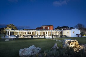 Li Neuli Country Club