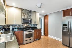 Charming LaVista bungalow