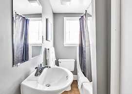 Charming LaVista bungalow