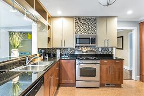 Charming LaVista bungalow