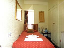 Averon  Guest House