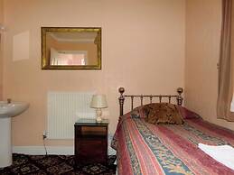 Averon  Guest House