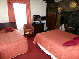 Averon  Guest House