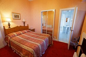 Averon  Guest House