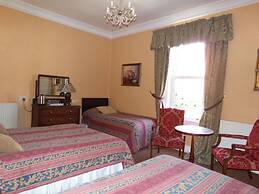 Averon  Guest House