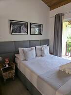 Solar Agua Pipa Stays